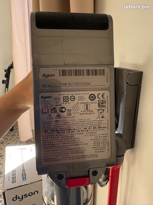 Aspirateur Dyson V12 origin (image 14)