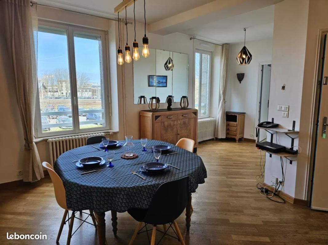 Appartement 6 pièces 110 m² · à Saint-Brieuc · 110 m² · 990 €/mois