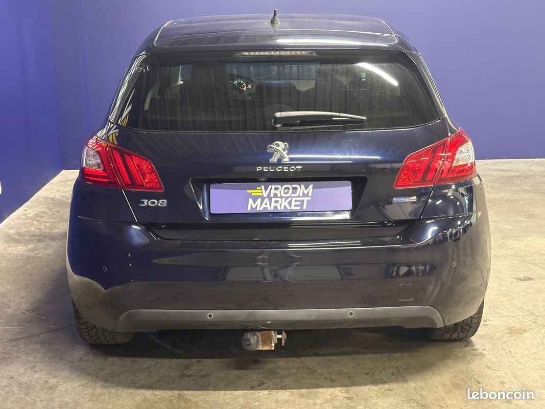 PEUGEOT 308 1.2 130ch ALLURE - Toit panoramique - Suivi complet - Climatisation (image 5)