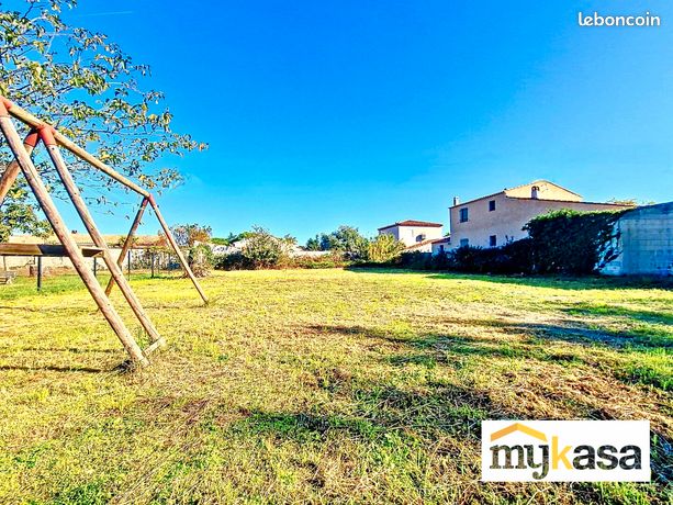 Terrain 875 m² FOS SUR MER