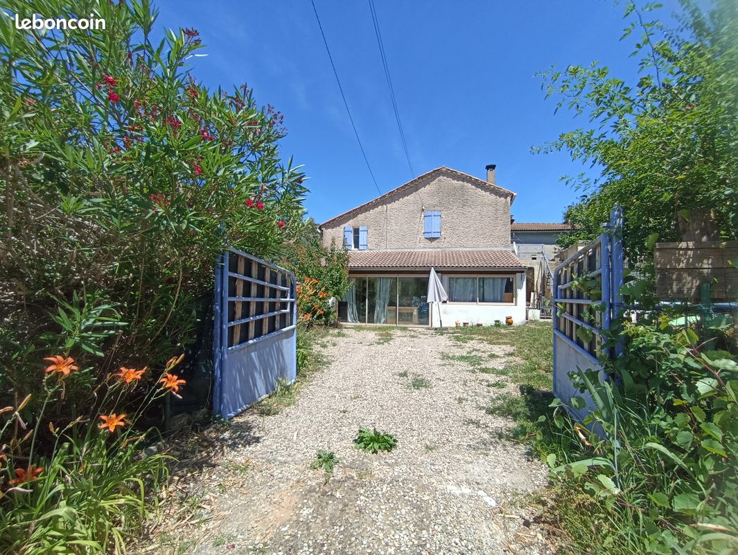 Maison 4 pièces 100 m² · à Robiac-Rochessadoule · 100 m² · 129 000 €