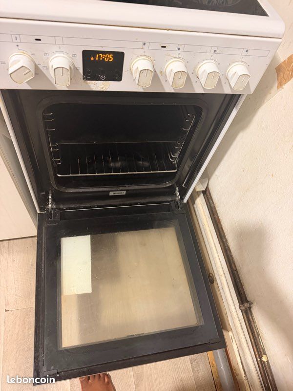 Cuisinière vitrine (image 3)