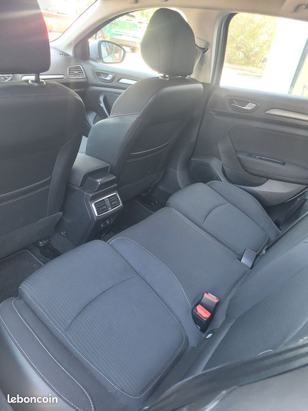 Megane 4 business blue dci 115 / diesel / promo (image 5)