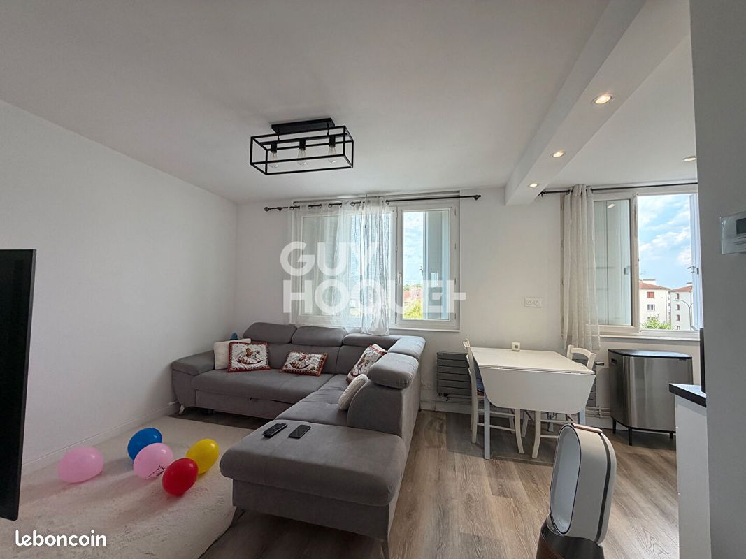 Appartement 3 pièces 54 m² · à Chantilly · 54 m² · 235 000 €