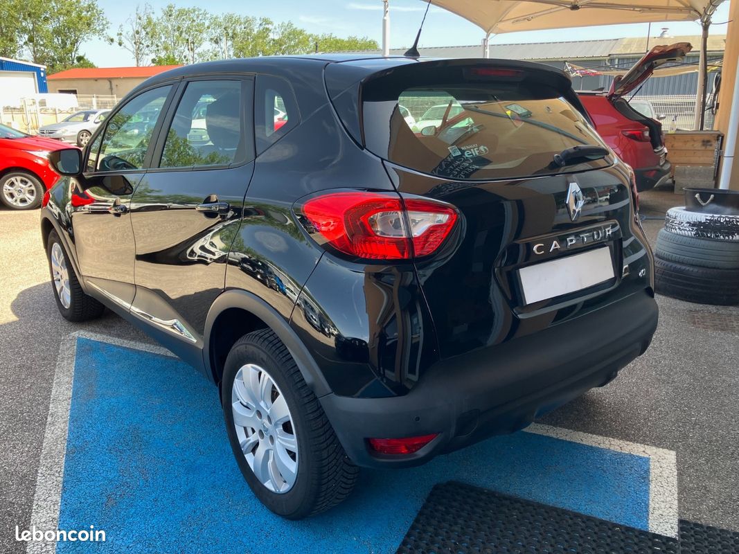 RENAULT CAPTUR BUSINESS dCi 90 Energy eco² Business E6 (image 3)