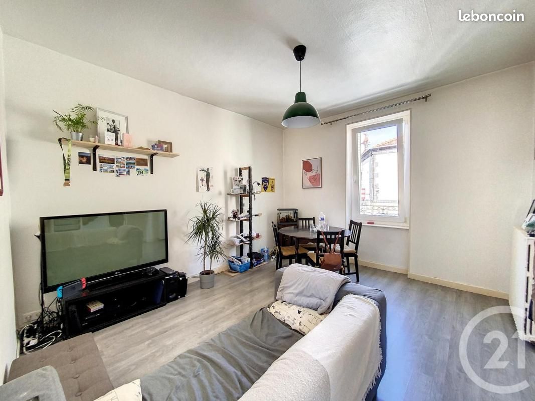 Appartement 4 pièces 60 m² · à Clermont-Ferrand · 60 m² · 631 €