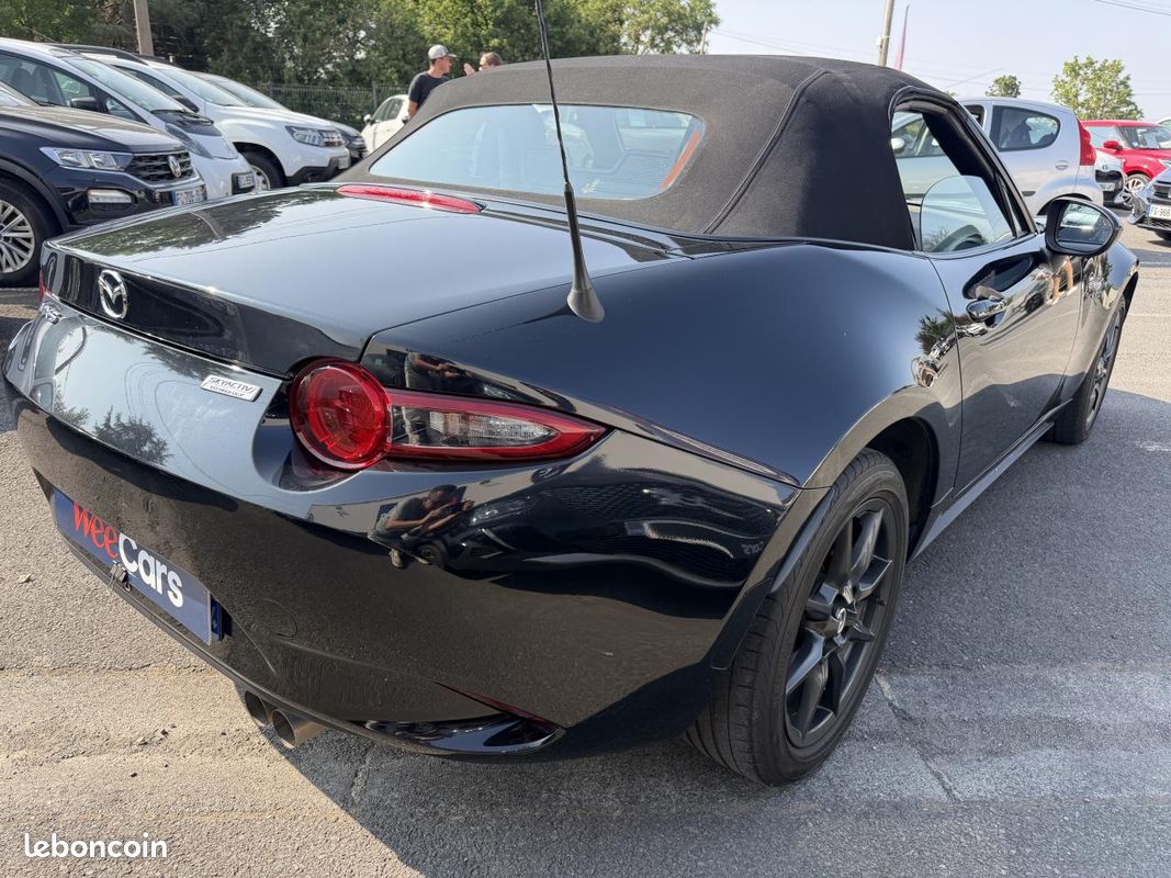 MAZDA MX-5 1.5 Skyactiv-G 131ch ROADSTER TOIT SOUPLE Dynamique - CarPlay - Sièges chauffants (image 11)