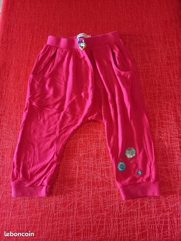 V??tement fille 24 mois - V??tements b?�b?�