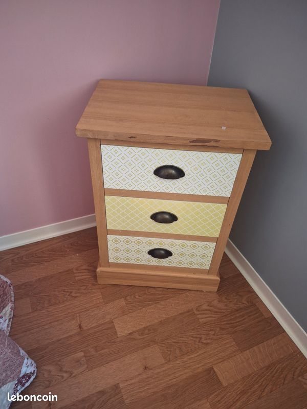 Meuble d’appoint (image 2)