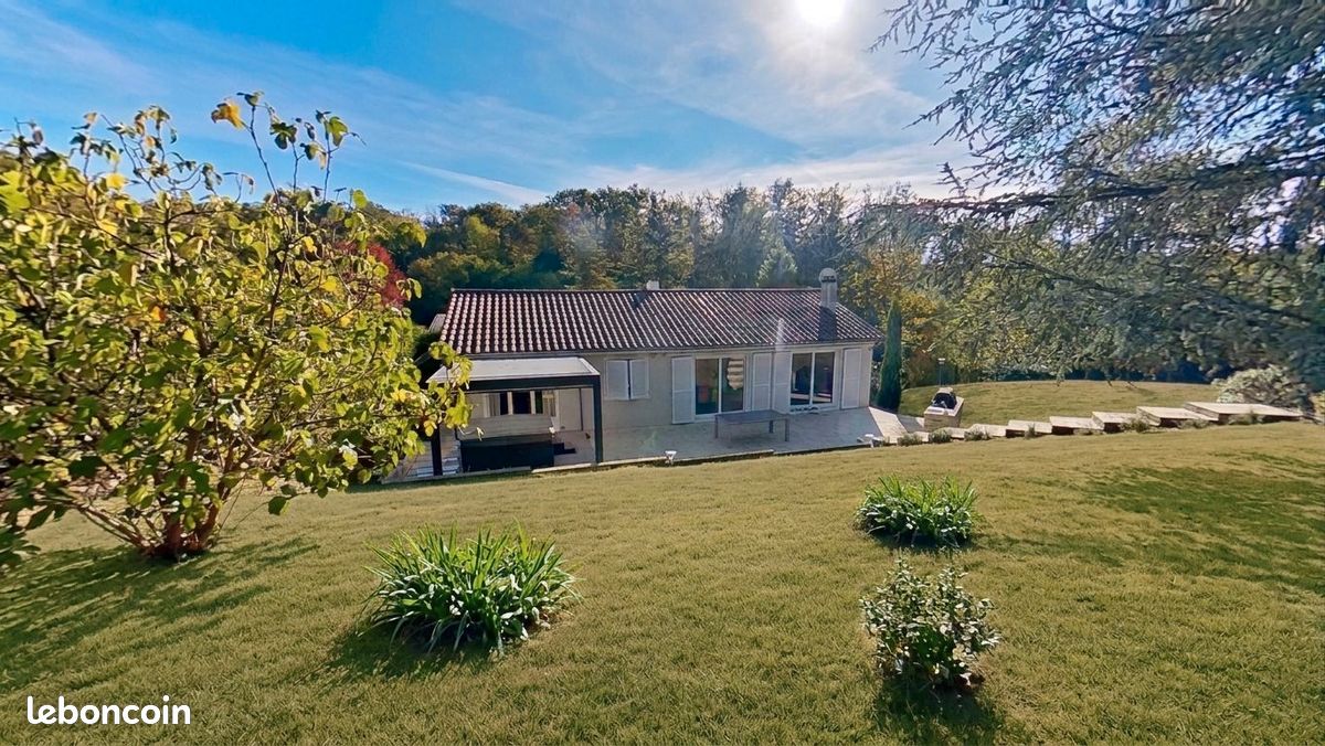 Maison 5 pièces 133 m² · à Lissieu · 133 m² · 650 000 €