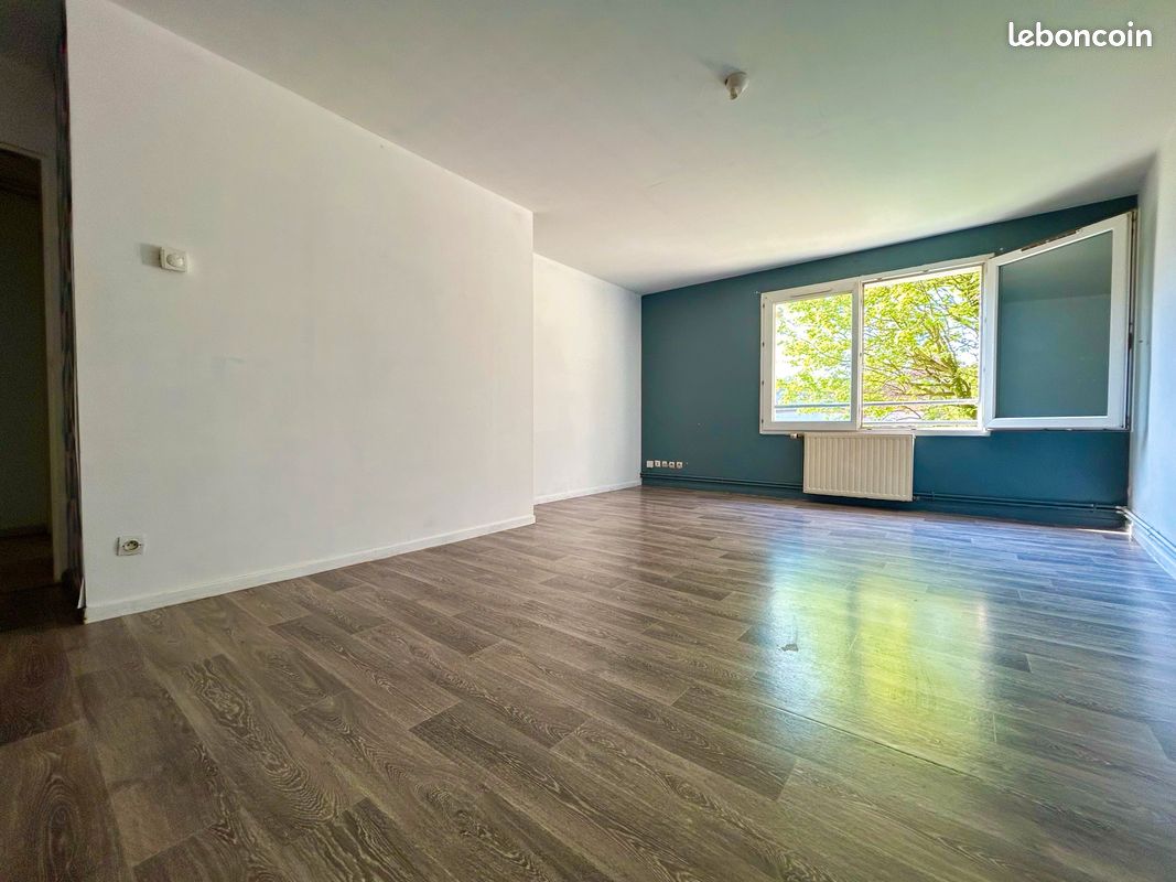 Appartement t3 avec garage à tourcoing (image 2)