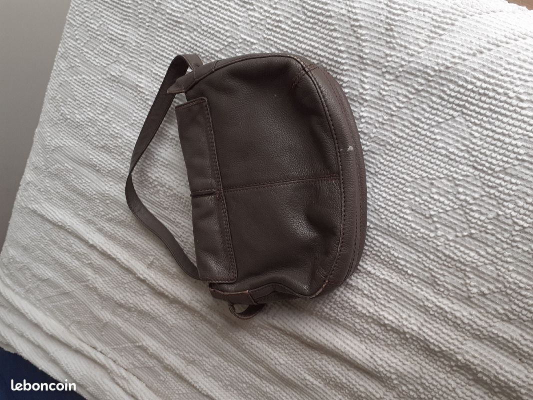 Un sac a main (image 3)