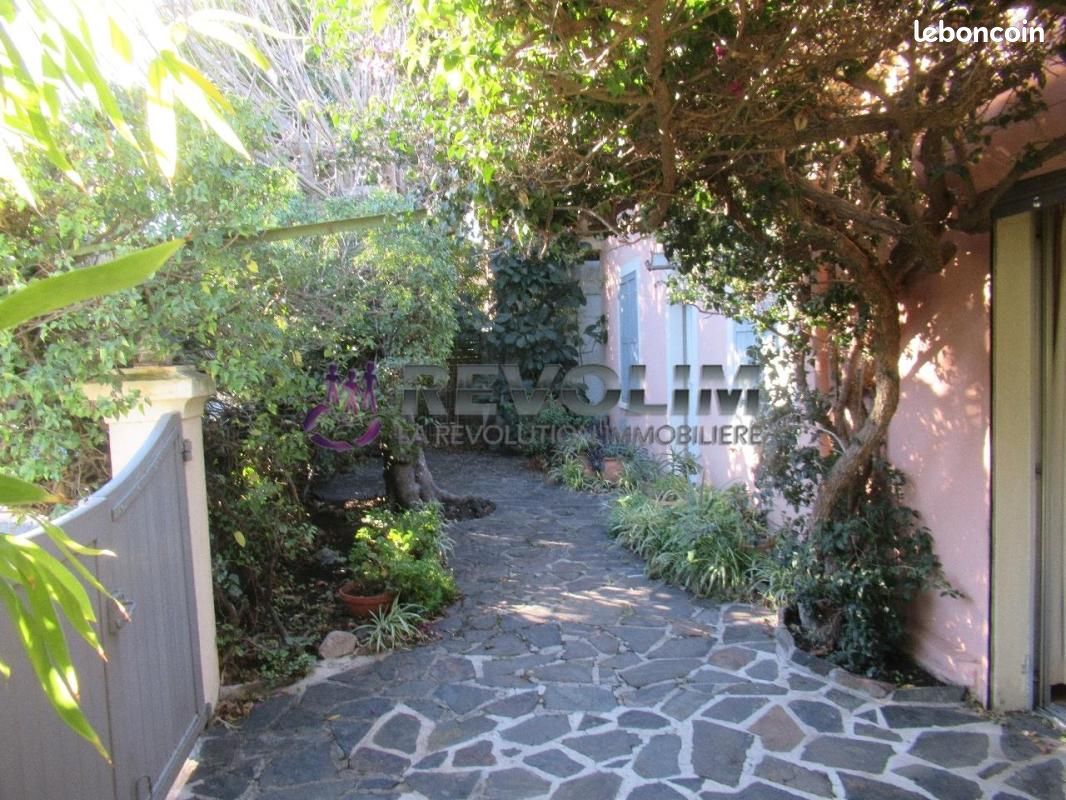 Maison 4 pièces 80 m² · à Cavalaire-sur-Mer · 80 m² · 416 000 €