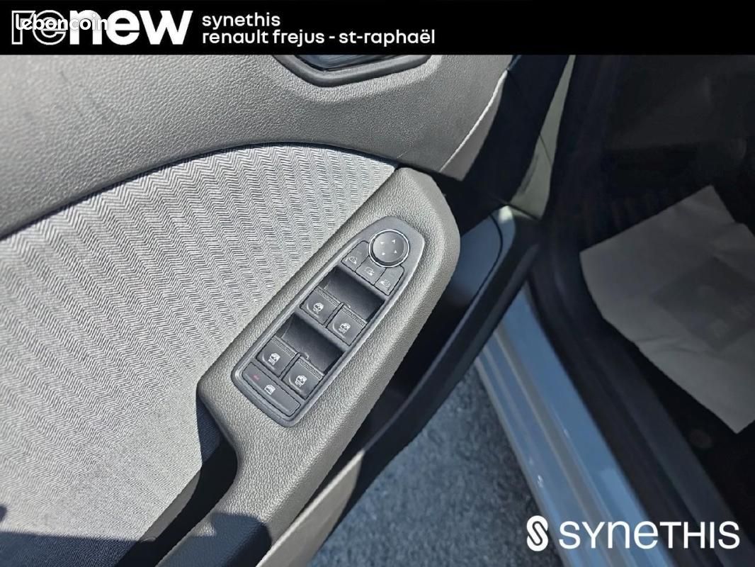 Renault Clio V E-Tech full hybrid 145 ch GSR2 Techno (image 14)