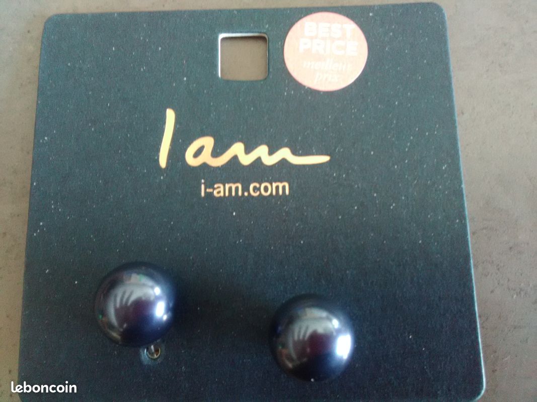 Boucles d'oreilles neuves Iam neuves (image 1)