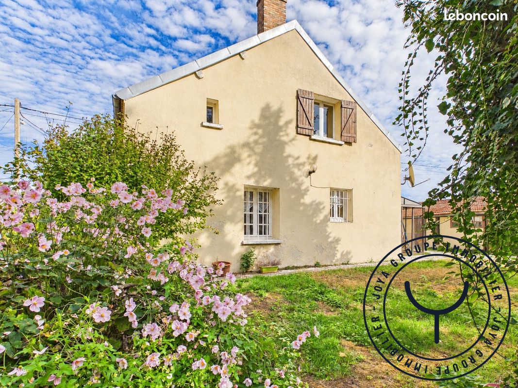 Maison 3 pièces 73 m² · à Saint-Loup-de-Buffigny · 73 m² · 75 000 €