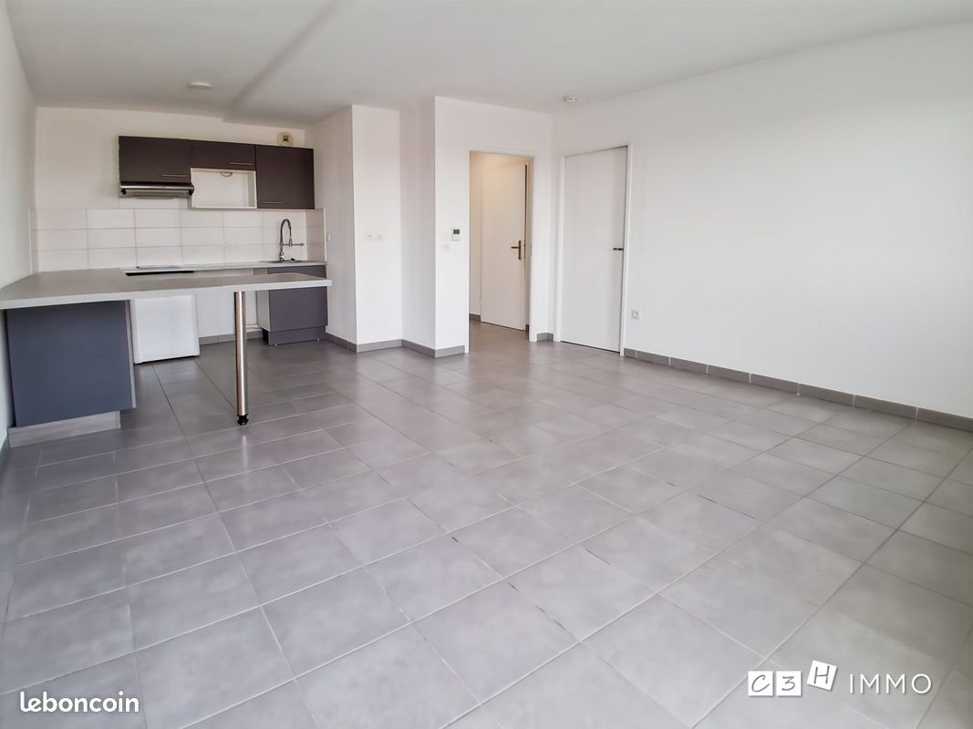 Appartement 2 pièces 45 m² · à Villeneuve-Tolosane · 45 m² · 120 000 €