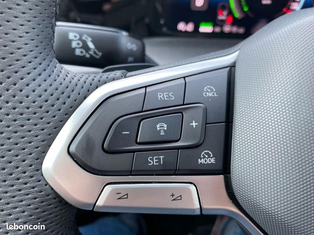 Volkswagen Golf 8 FL 1.5 EHYBRID 272CH DSG6 GTE (image 21)