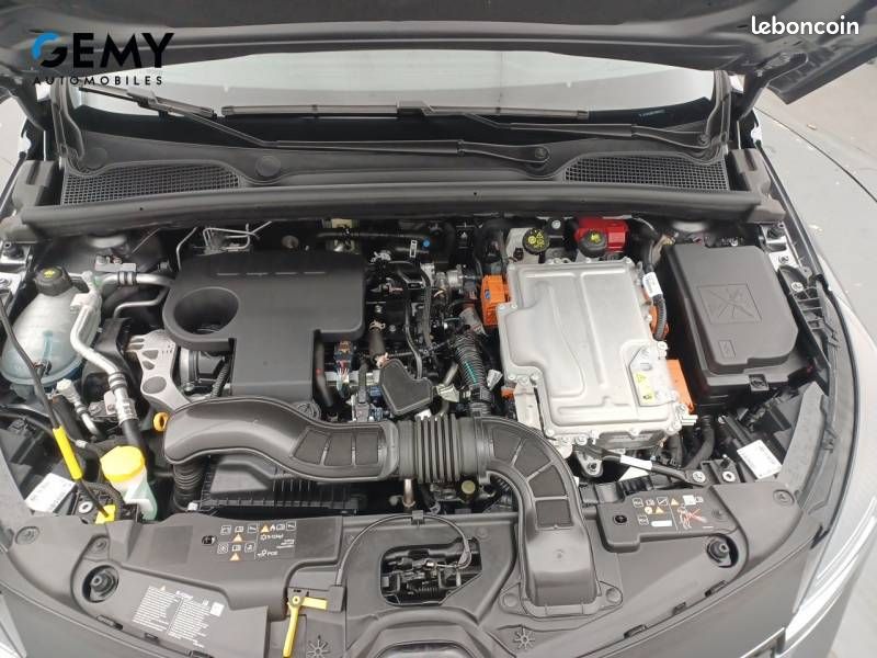 Renault Clio E-Tech full hybrid 145 ch GSR2 Evolution (image 12)