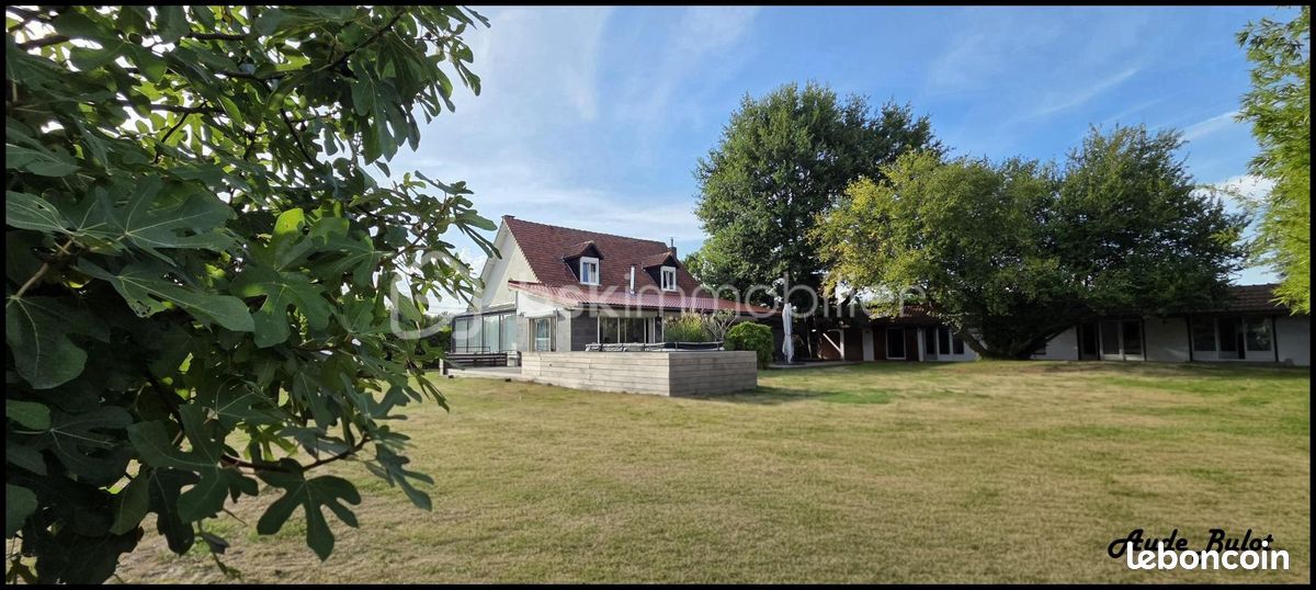 Maison 7 pièces 216 m² · à Templeuve-en-Pévèle · 216 m² · 598 000 €