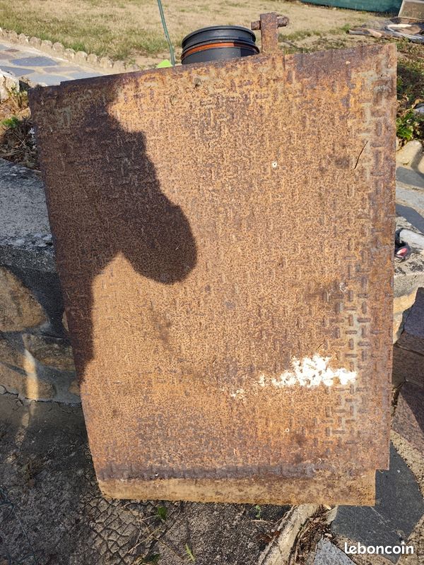 Plaque en fer (image 1)