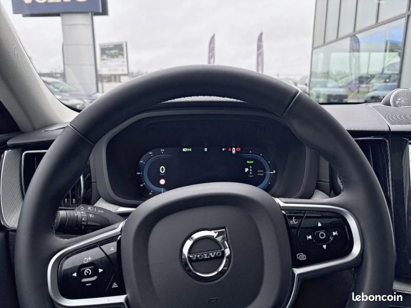 Volvo XC60 T6 Hybride Rechargeable 350ch Ultra Style Dark Geartronic 8 AWD (image 9)