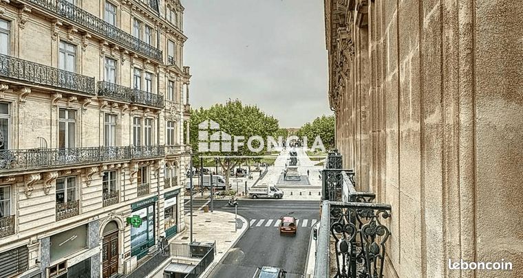 Appartement 6 pièces 151 m²