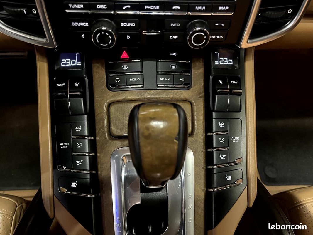 PORSCHE CAYENNE S 4.8i V8 400 (image 17)