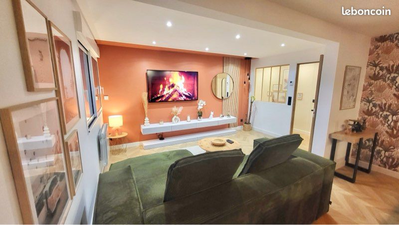 Appartement 3 pièces 74 m² · à Concarneau · 74 m² · 990 €