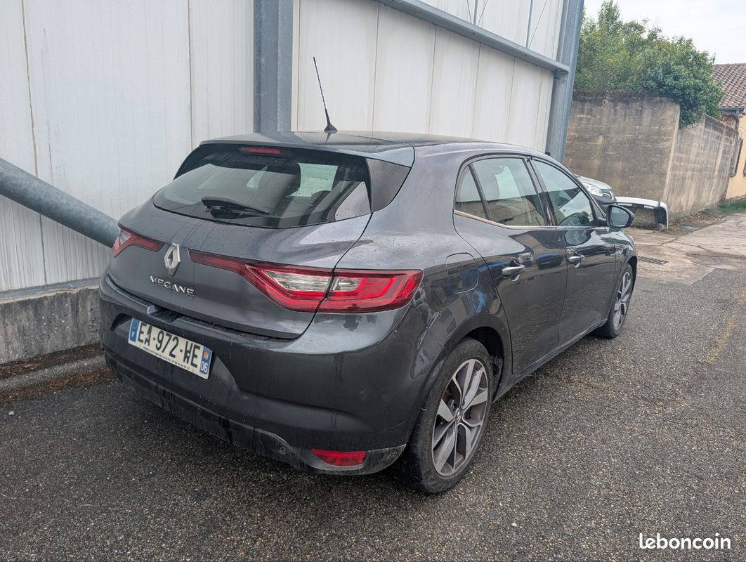 RENAULT MEGANE IV 1.5 BLUE DCI 110cv DISTRIBUTION NEUVE (image 2)