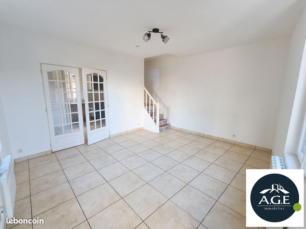 Maison 3 pièces 71 m² · à Coulombs · 71 m² · 780 €/mois