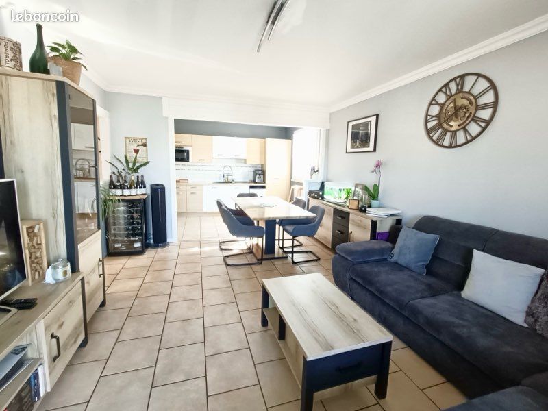 Appartement 4 pièces 80 m² · à Annemasse · 80 m² · 1 750 €