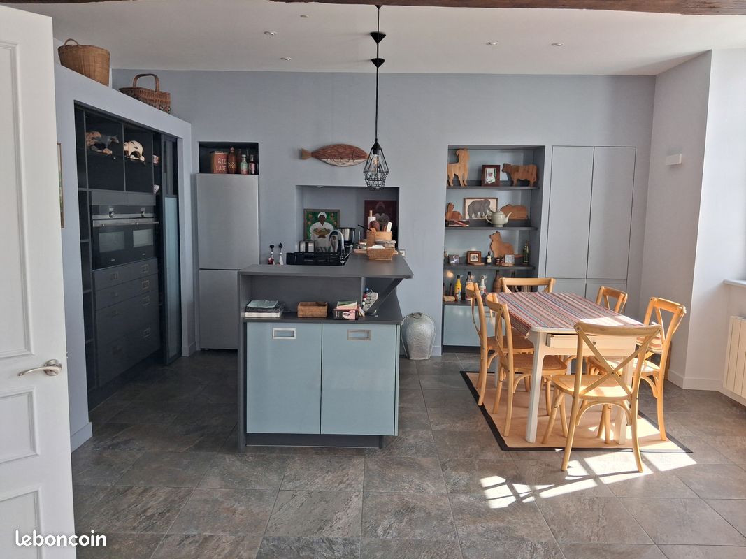 Appartement 3 pièces 111 m² · à Vannes · 111 m² · 1 400 €/mois