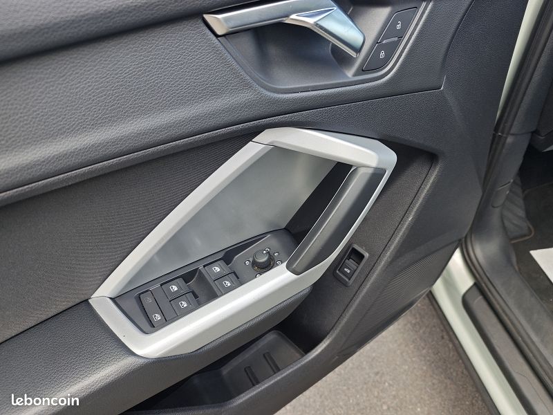 Audi Q3 Sportback 1.5 35 TFSI - 150 BV S-TRONIC (image 9)