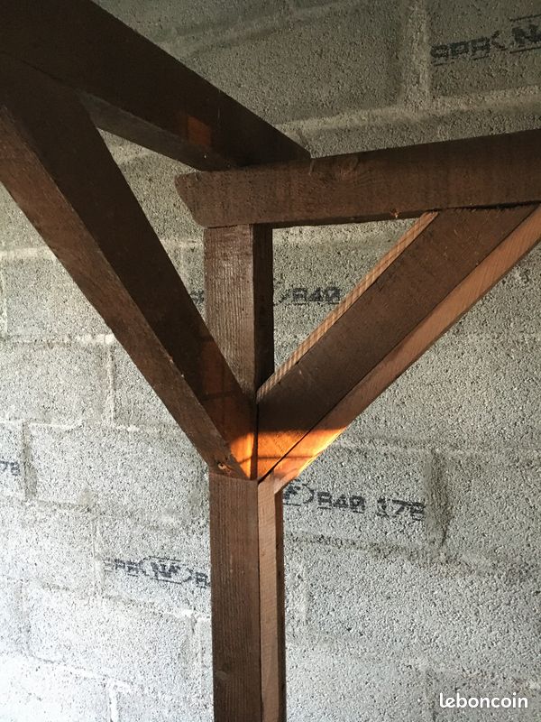 Carport (image 1)
