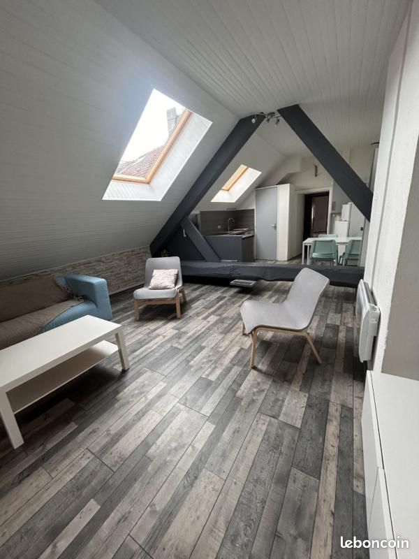 Appartement 3 pièces 80 m² · à Chaumont · 80 m² · 655 €