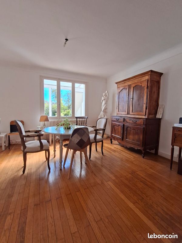 Maison 5 pièces 125 m² · à Surgères · 125 m² · 190 000 €