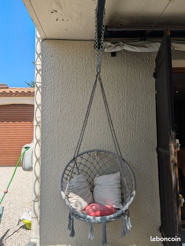 Chaise suspendue (image 2)