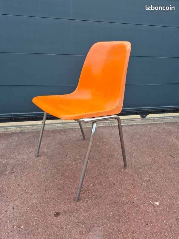 Chaise vintage (image 1)
