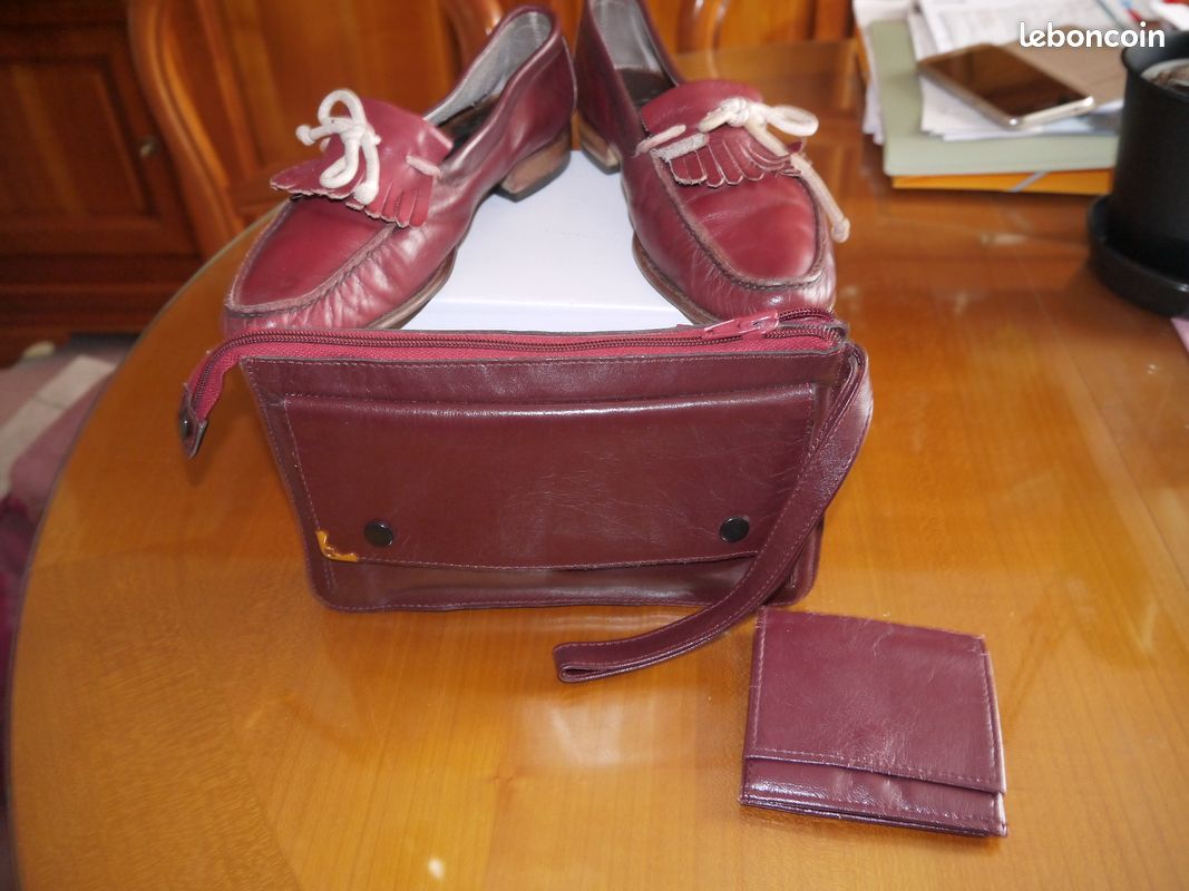 Pochette homme et mocassins (image 1)