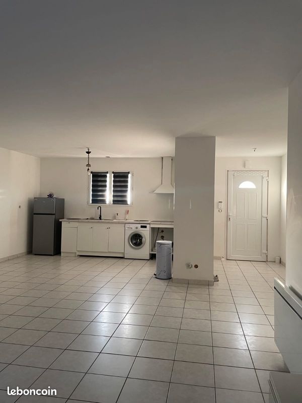 Maison 4 pièces 100 m² · à Carbon-Blanc · 100 m² · 1 225 €/mois