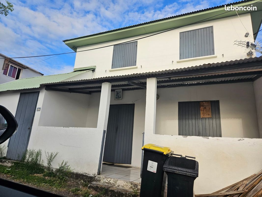Maison 4 pièces 84 m² · à Saint-Joseph · 84 m² · 120 000 €