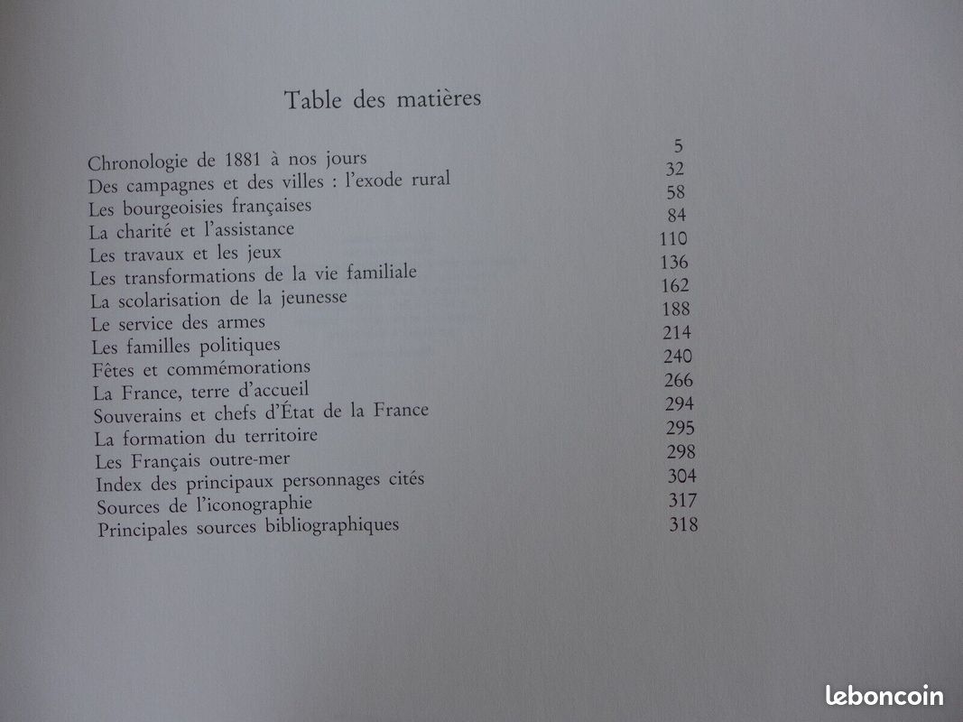 Almanach des Français. 2 volumes. De 987 à 1880 & de 1881 à nos jours / éd. Encyclopaedia Universalis, année 1994 (image 5)