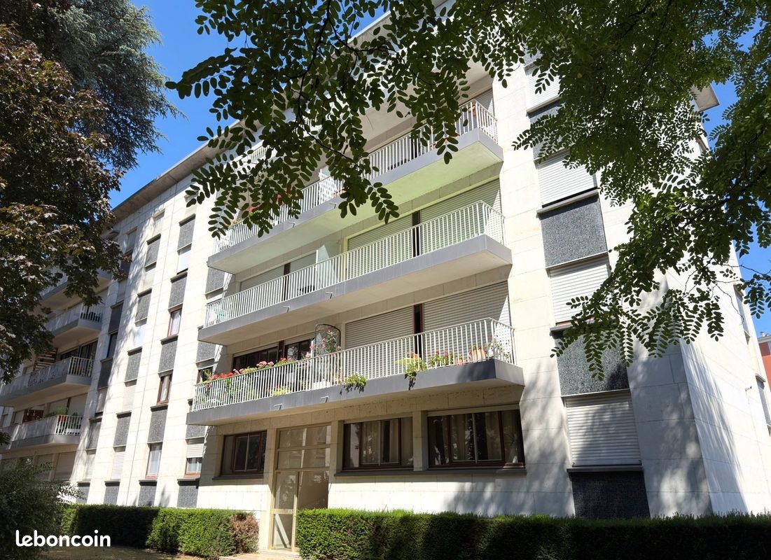 Appartement 4 pièces 81 m² · à Orléans · 81 m² · 182 000 €