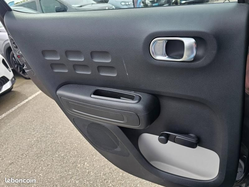 Citroen C3 1.5 BlueHDi 100 YOU / CLIMATISATION (image 16)