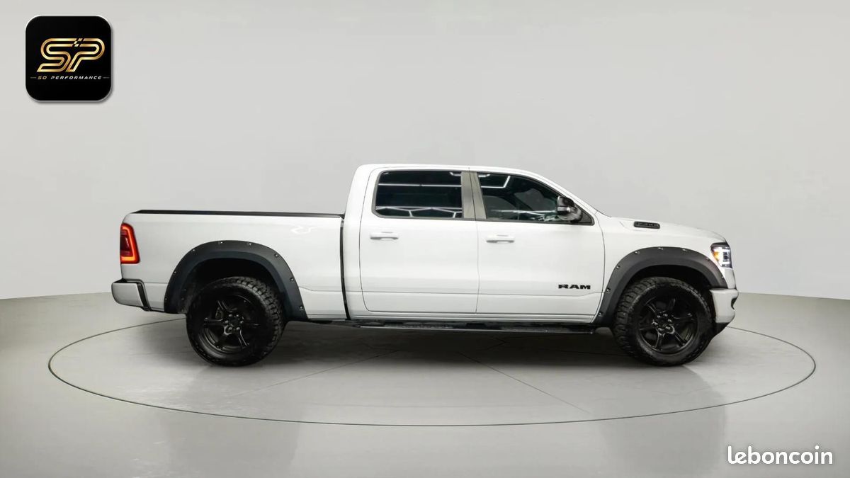 Dodge RAM 5.7 V8 HEMI 4x4 * Longbed 2 m * Pack Offroad Nuit * LED * AHK (image 7)