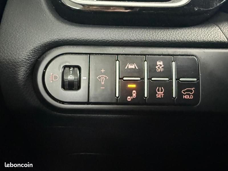 Kia Ceed SW 1.0 T-GDI 120ch GT Line Premium (image 7)