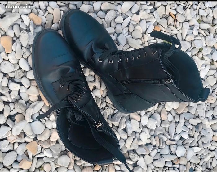 Bottines simili cuir taille 38 (image 1)