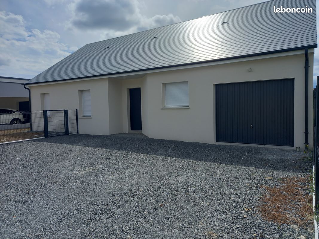 Maison 4 pièces 100 m² · à La Flèche · 100 m² · 985 €/mois