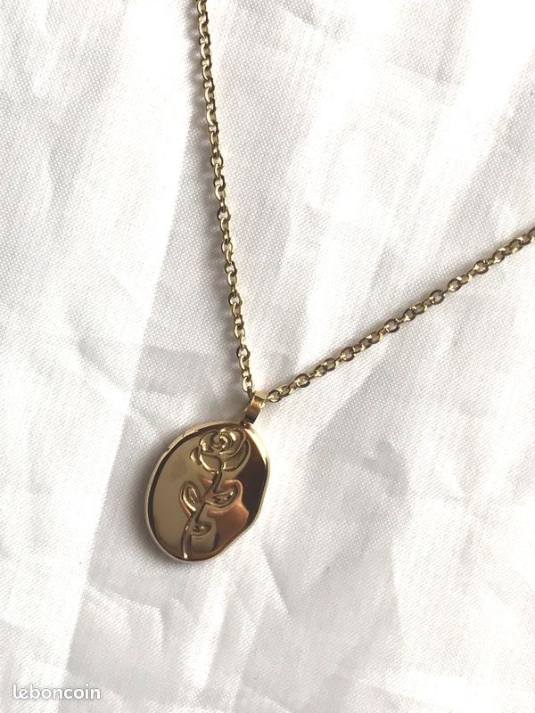 Collier Pendentif Médaillon Ovale Petite Rose Fleur Flore Bijou Doré Fantaisie Femmes (image 3)